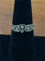 Lady's Gold Heart Ring 10K Yellow Gold 2.49g Size:6